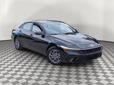 2025 Hyundai Elantra Hybrid Blue 4DR Sedan