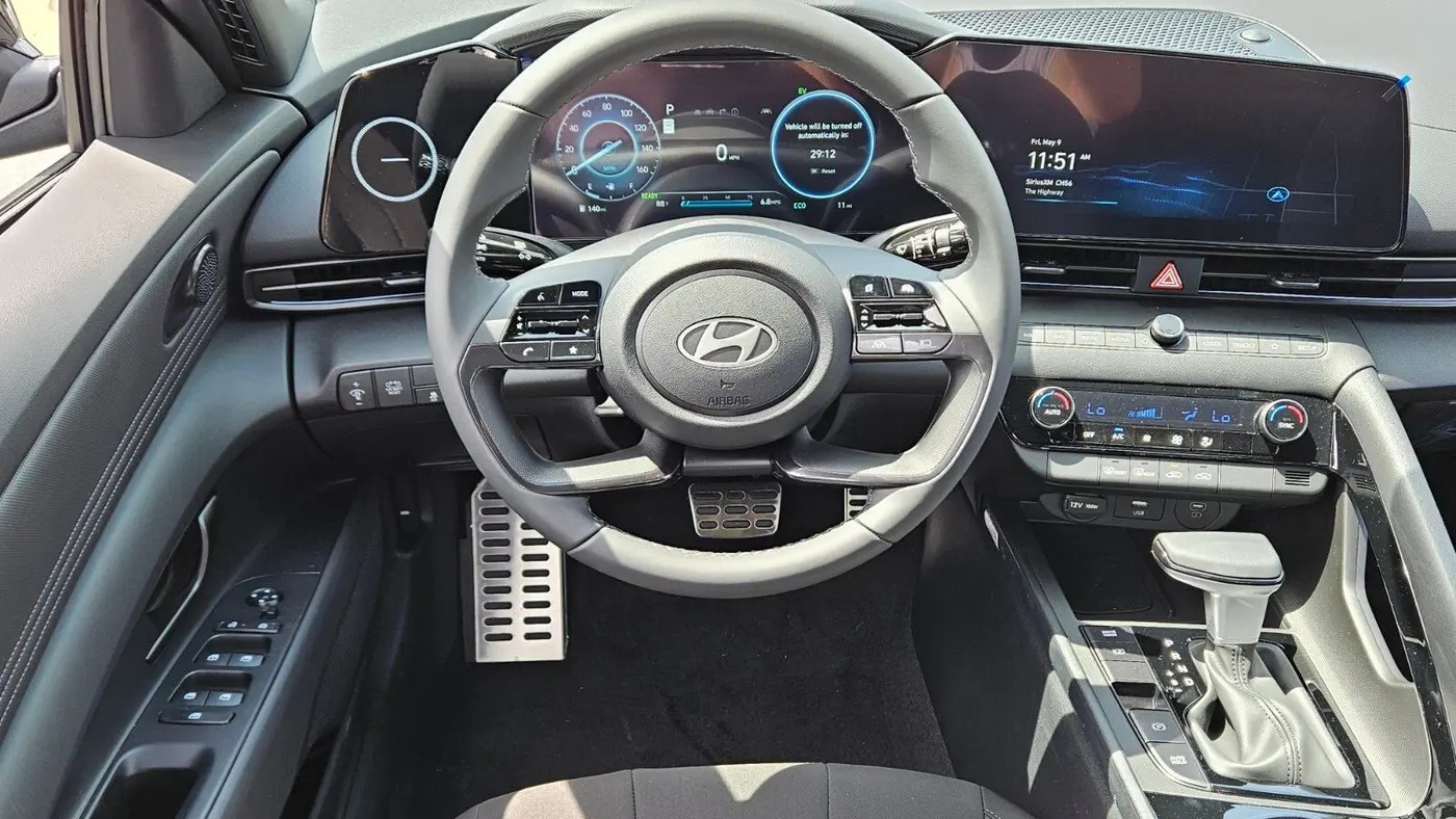 2025 Hyundai ELANTRA Hybrid SEL Sport