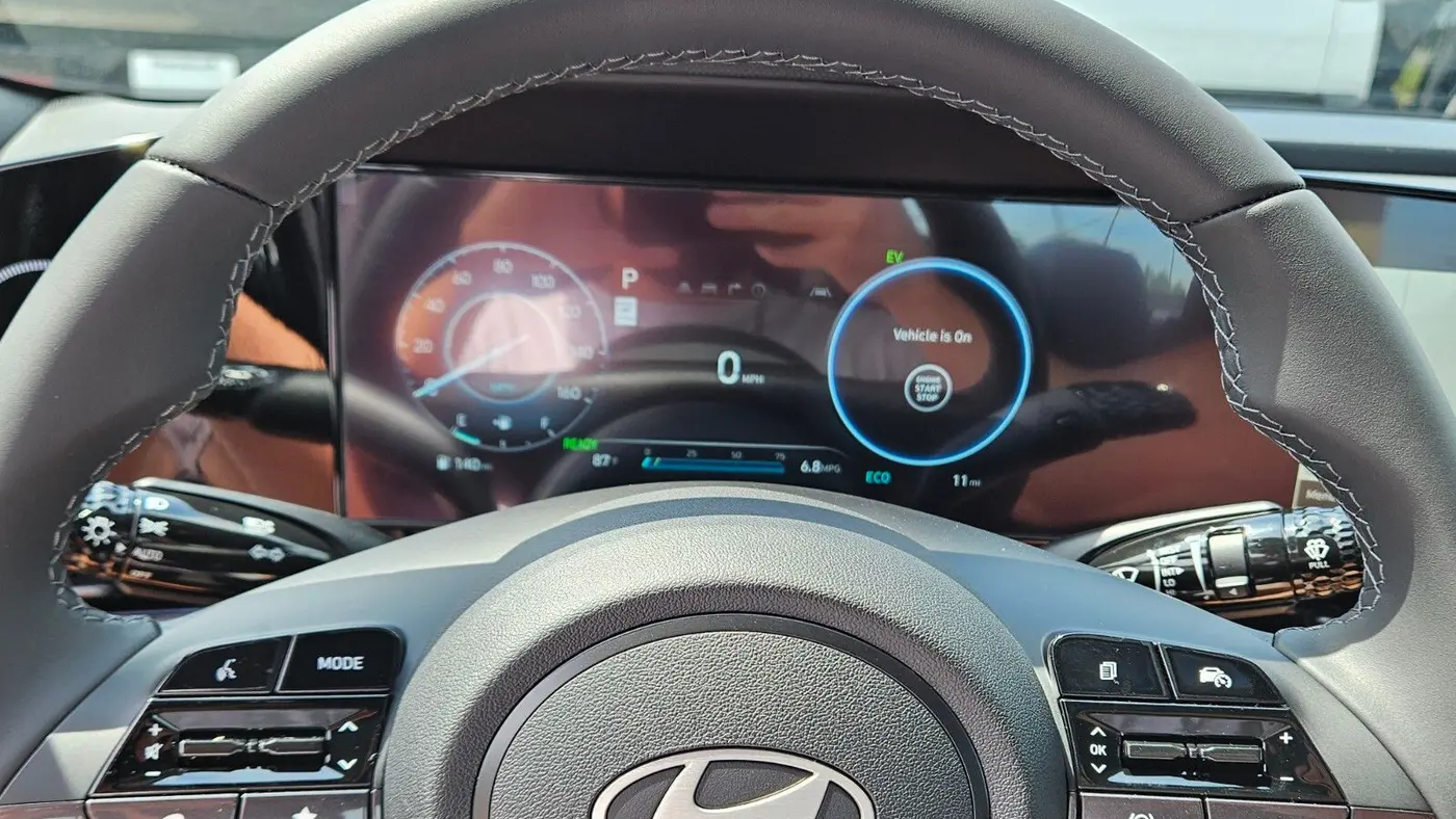 2025 Hyundai ELANTRA Hybrid SEL Sport