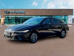 2025 ELANTRA Hybrid Thumbnail 2