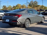 2026 ELANTRA Hybrid Thumbnail 26