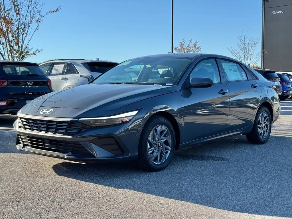 2026 Hyundai Elantra - $26,703