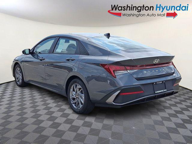 2026 Hyundai Elantra - $25,500
