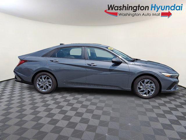 2026 Hyundai Elantra - $25,500