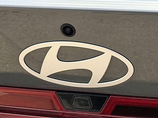 2026 Hyundai Elantra - $25,500