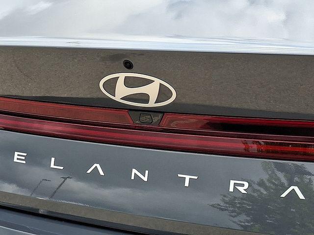 2026 Hyundai Elantra - $25,500