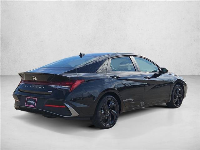 2026 Hyundai Elantra - $26,002