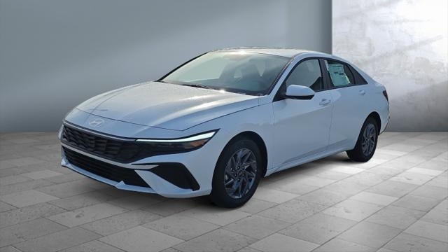 Preowned 2026 Hyundai ELANTRA Hybrid Blue for Sale