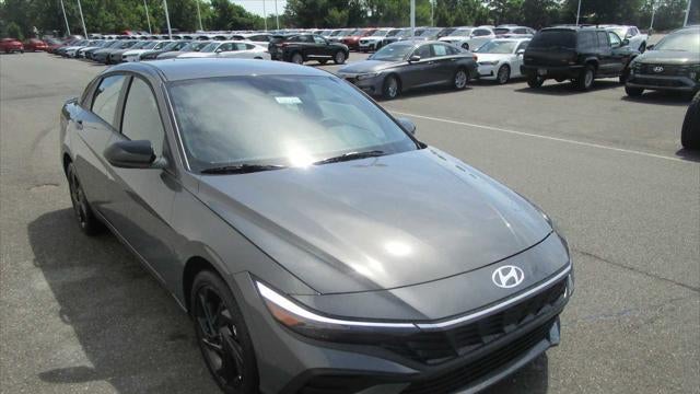 2026 Hyundai ELANTRA Hybrid SEL Sport