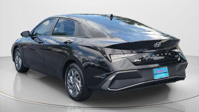 2024 Hyundai ELANTRA Hybrid Blue