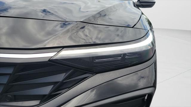 2024 Hyundai ELANTRA Hybrid Blue