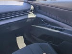 2025 ELANTRA Hybrid Thumbnail 18