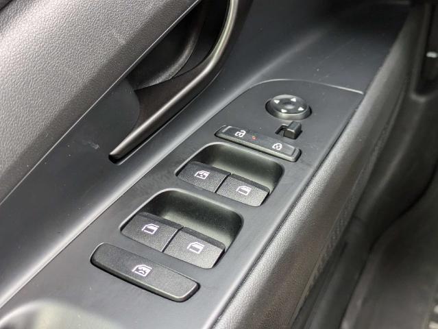 2025 Hyundai Elantra - $20,999