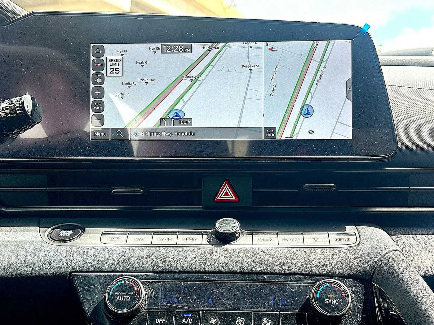 2025 Hyundai Elantra - $22,538