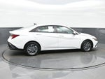 2025 ELANTRA Hybrid Thumbnail 7