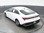 2025 ELANTRA Hybrid Thumbnail 39