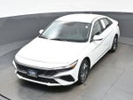 2025 ELANTRA Hybrid Thumbnail 43