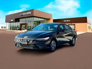2025 Hyundai ELANTRA Hybrid with Abyss Black Exterior