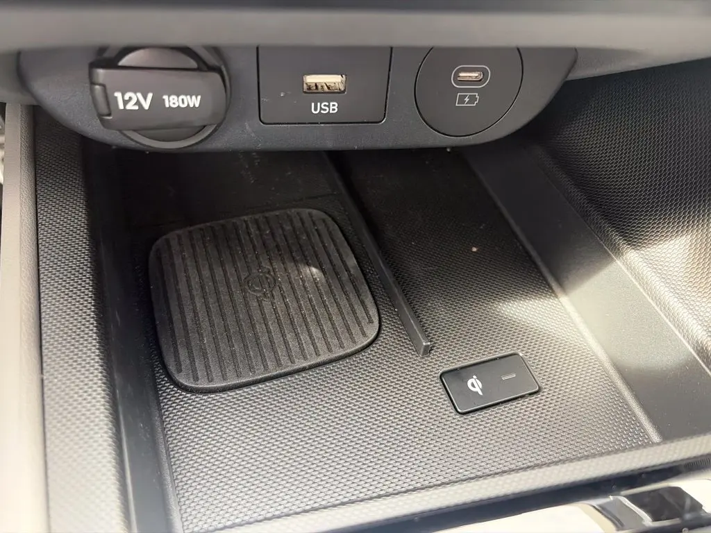 2025 Hyundai Elantra - $24,796