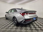 2025 ELANTRA Hybrid Thumbnail 3