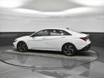 2025 ELANTRA Hybrid Thumbnail 5