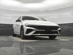 2025 ELANTRA Hybrid Thumbnail 31