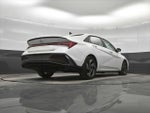 2025 ELANTRA Hybrid Thumbnail 35