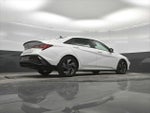 2025 ELANTRA Hybrid Thumbnail 36