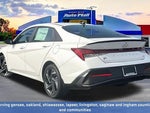 2025 ELANTRA Hybrid Thumbnail 3