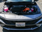 2026 ELANTRA Hybrid Thumbnail 32