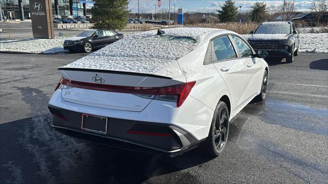 2026 Hyundai ELANTRA Hybrid SEL Sport