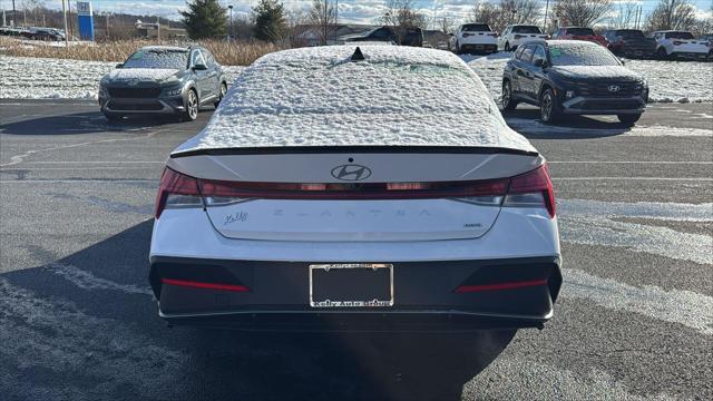 2026 Hyundai ELANTRA Hybrid SEL Sport