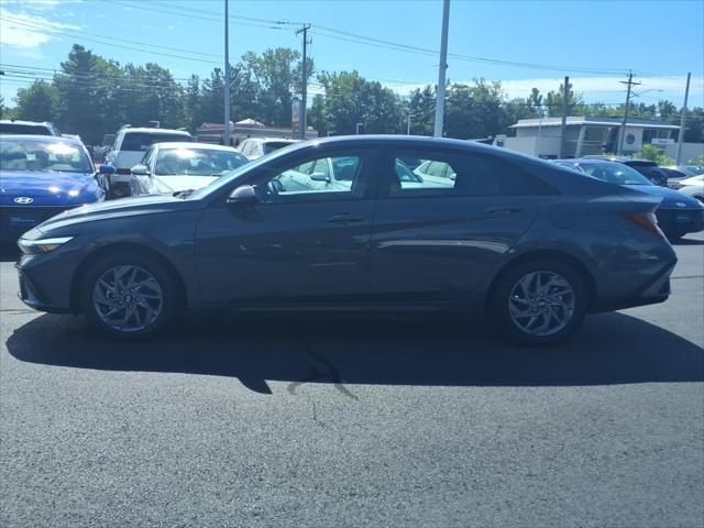 2026 Hyundai Elantra - $25,891