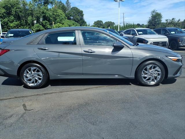 2026 Hyundai Elantra - $25,991