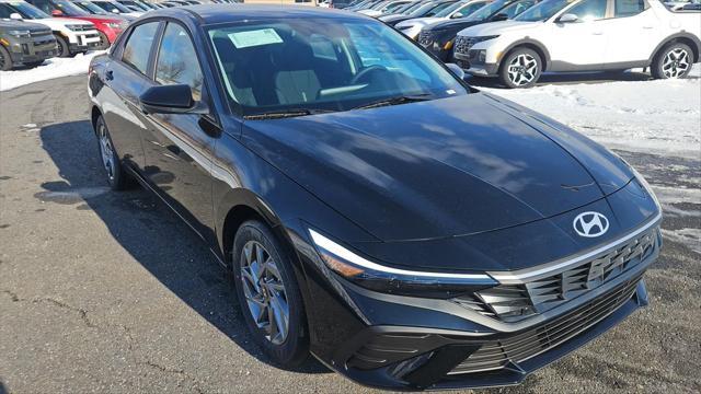 Preowned 2026 Hyundai ELANTRA Hybrid Blue for Sale