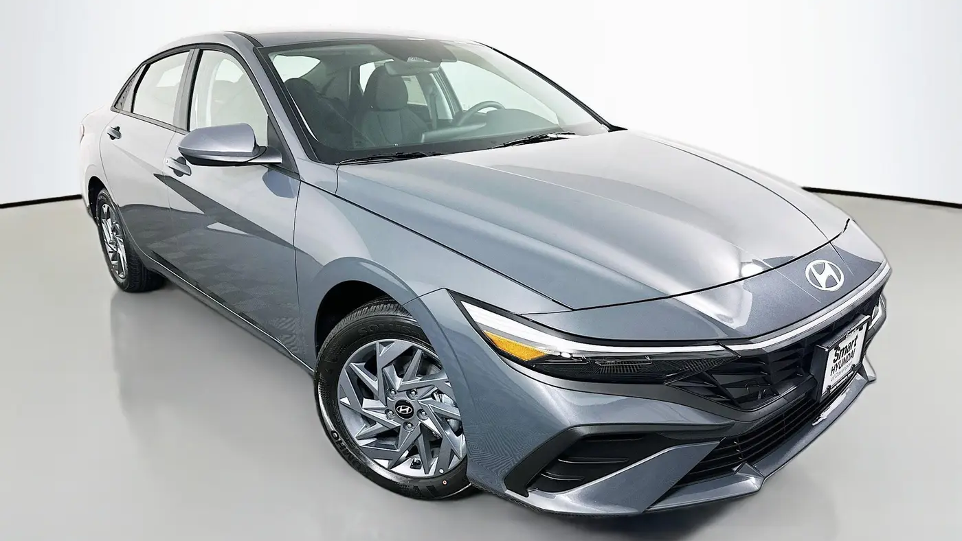 Preowned 2026 Hyundai ELANTRA Hybrid Blue for Sale