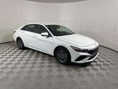 2024 Hyundai Elantra Hybrid Blue 4DR Sedan