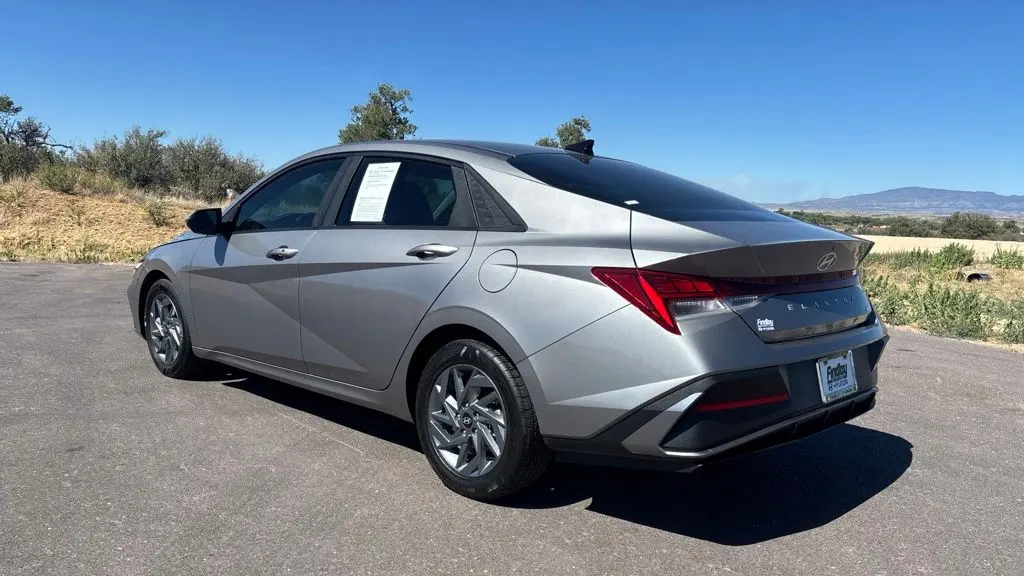 2024 Hyundai ELANTRA Hybrid Blue