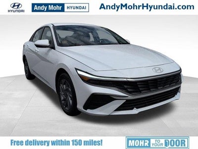 Photo of a 2025 Hyundai Elantra Hybrid Blue 4DR Sedan for sale