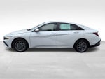 2025 ELANTRA Hybrid Thumbnail 4