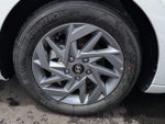 2025 ELANTRA Hybrid Thumbnail 27