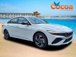 2025 ELANTRA Hybrid Thumbnail 1
