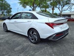 2025 ELANTRA Hybrid Thumbnail 5
