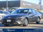2025 ELANTRA Hybrid Thumbnail 1