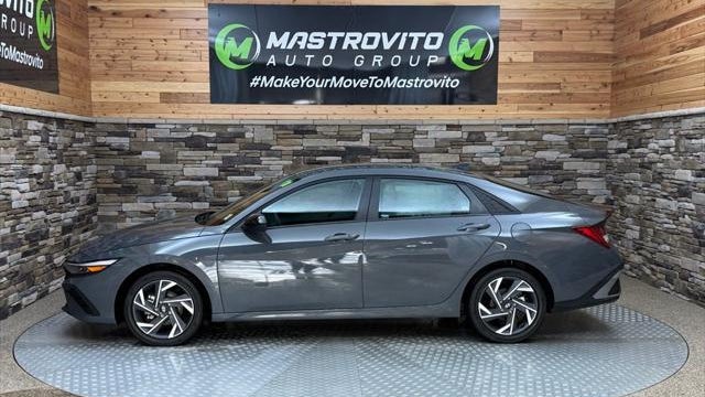 2025 Hyundai ELANTRA Hybrid SEL Sport