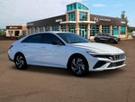 2025 ELANTRA Hybrid Thumbnail 10