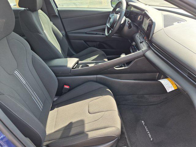 2025 Hyundai Elantra - $25,206