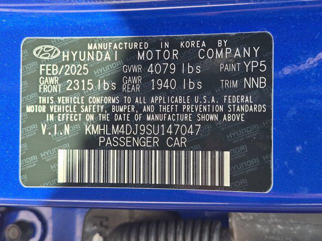 2025 Hyundai Elantra - $25,206