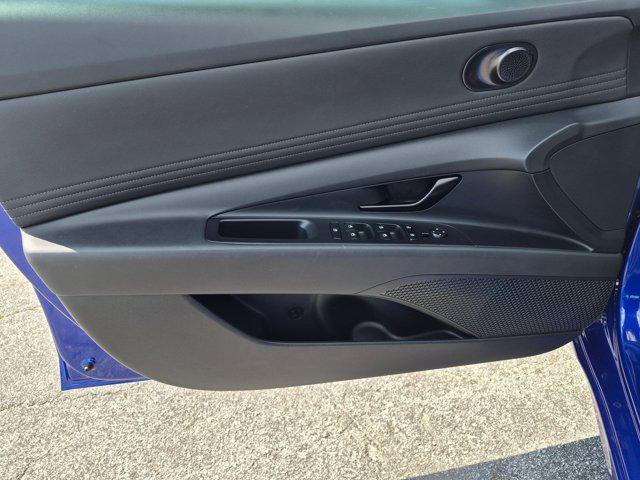2025 Hyundai Elantra - $25,206