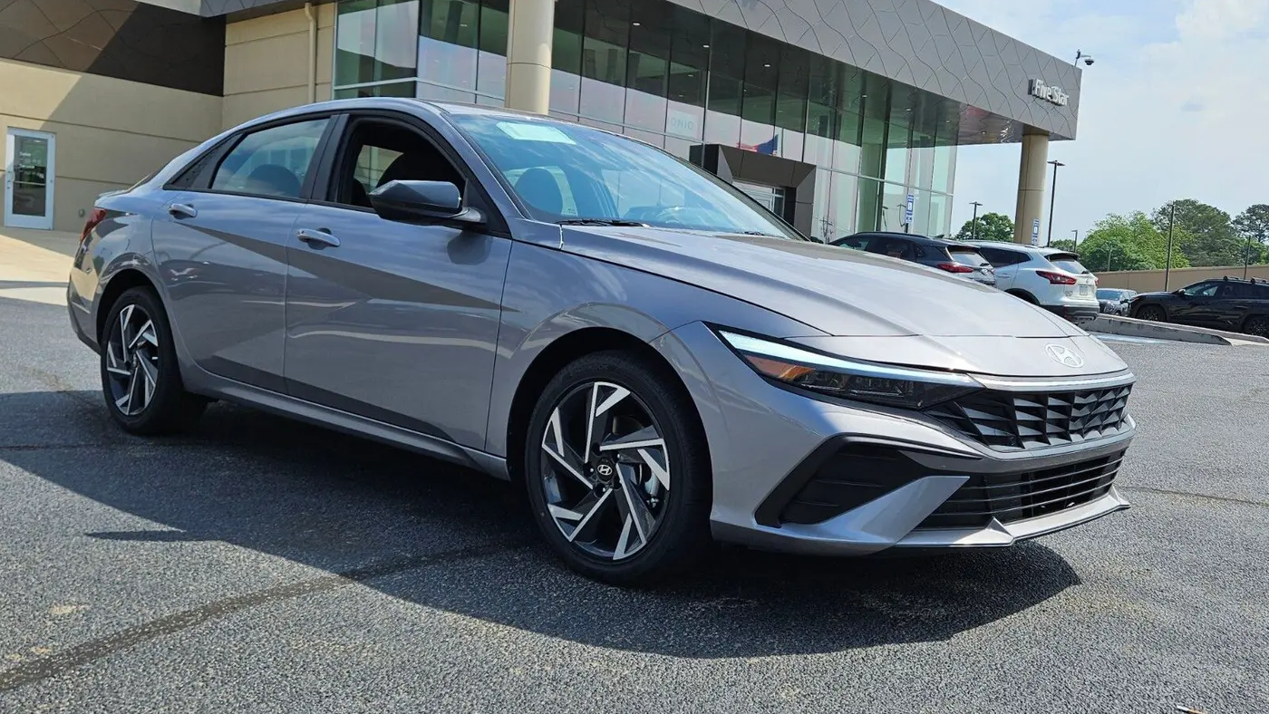 Preowned 2025 Hyundai ELANTRA Hybrid SEL Sport for Sale